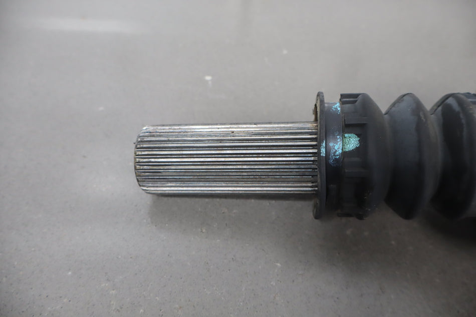 1999-2007 Chevrolet Silverado 1500 Front Drive Shaft 15182095 OEM