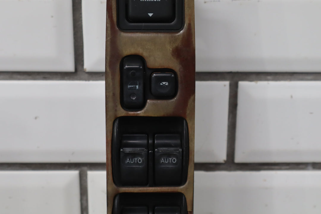 47282608
