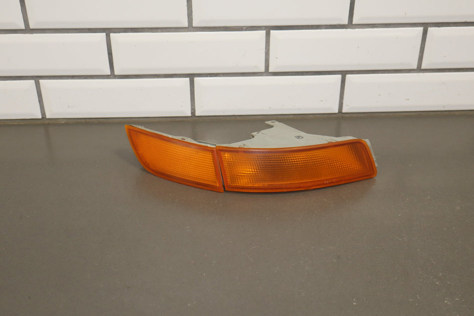 1992 Toyota MR2 Right Front Lamp OEM