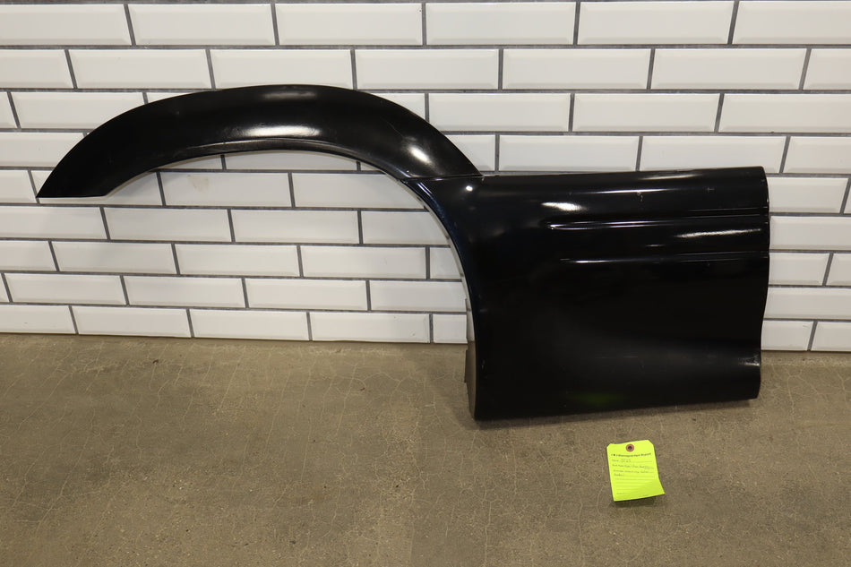 94-96 Pontiac Grand Prix Coupe Right Quarter Molding SE