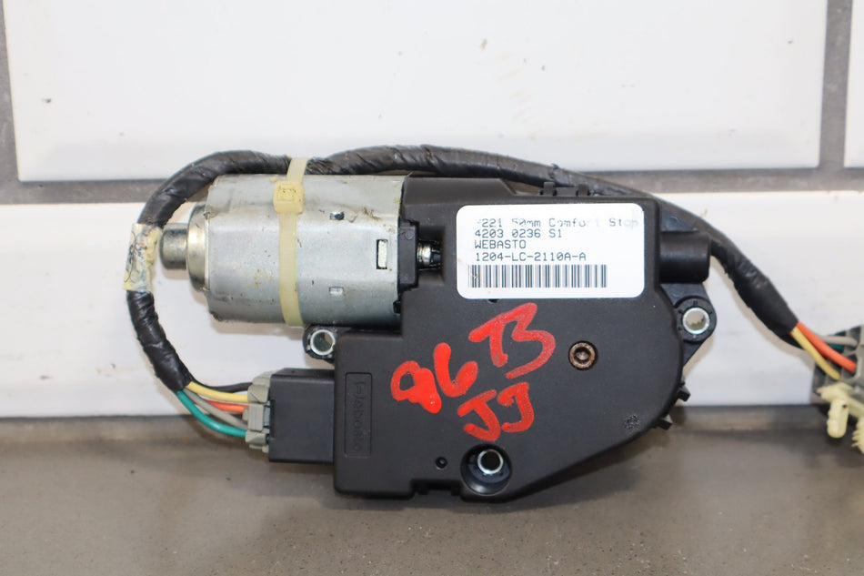 2005 Ford F-250 Super Duty Sun Roof Motor OEM