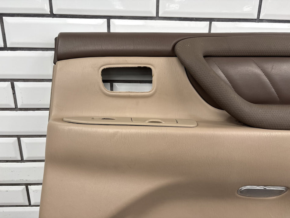1998-2002 Toyota Land Cruiser J100 Right Rear Door Panel Oak