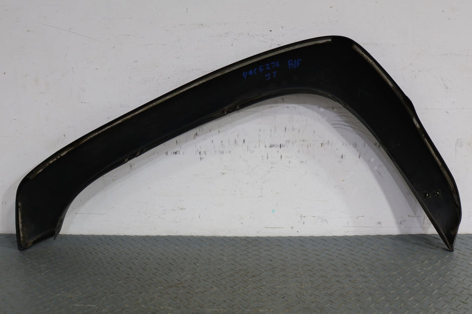 00-06 Chevy Tahoe Right Front Fender Flare (Black)
