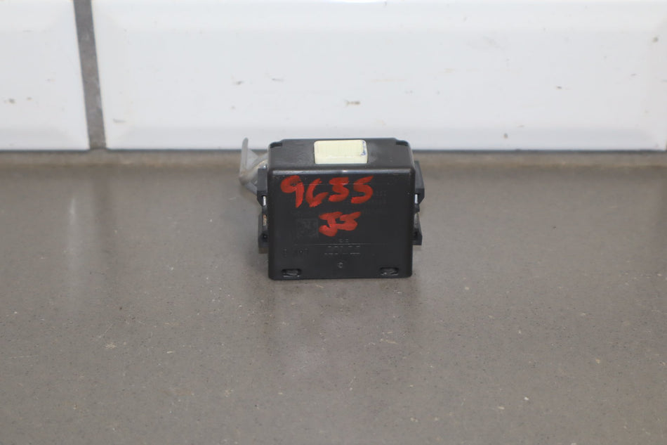 2012 Toyota Sienna- TPMS Module PN: 8976908030