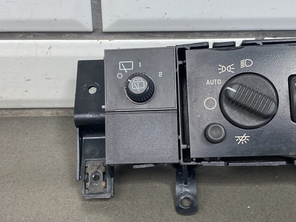 2003-2007 Hummer H2 Headlight Switch W/ Mount Panel
