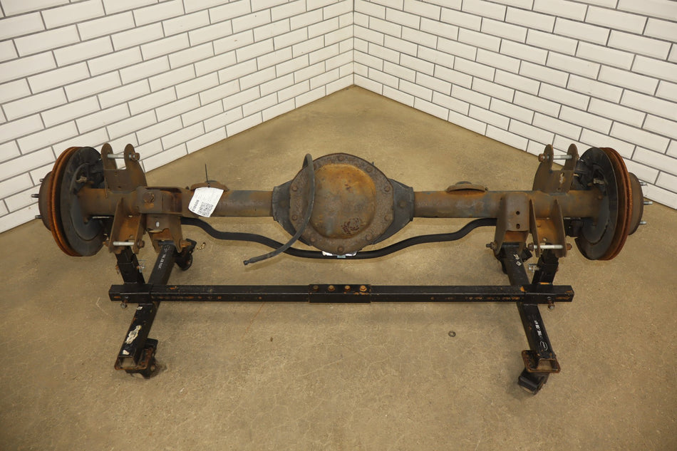 2003-2005 Chevrolet SSR Rear Axle Assembly 3.73 10377298 OEM