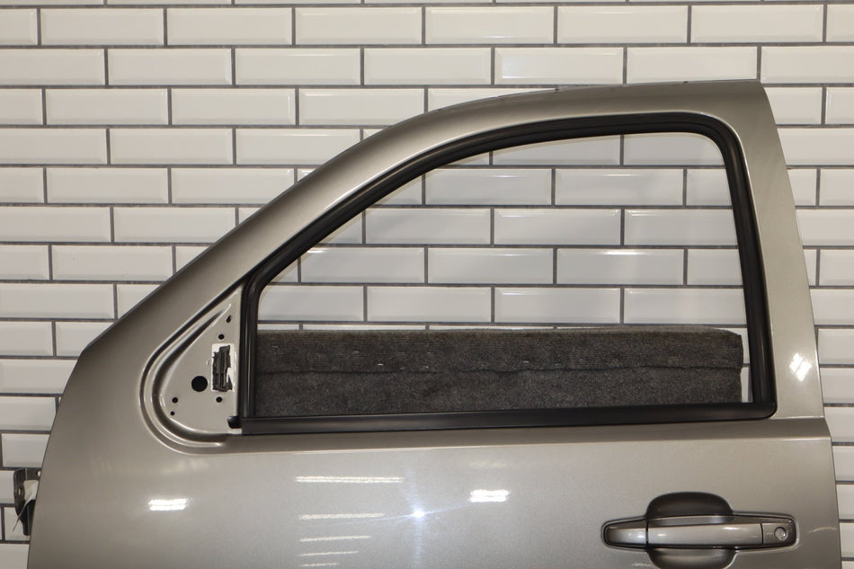 2012-2014 GMC Yukon SLT Left Front Door Steel Gray Metallic 16U