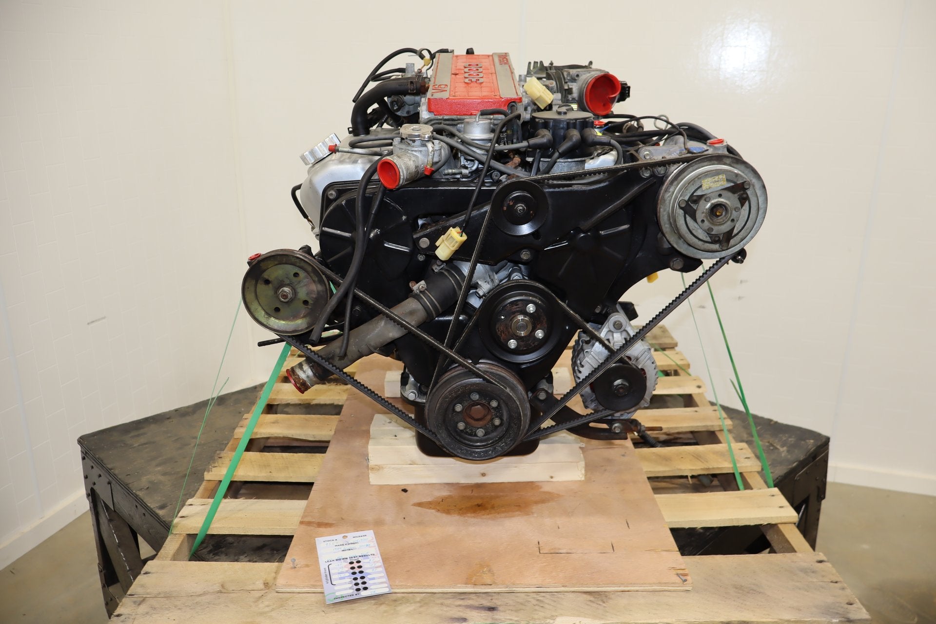 1984-1986 Nissan 300ZX VG30E Non Turbo Engine/Motor Assembly