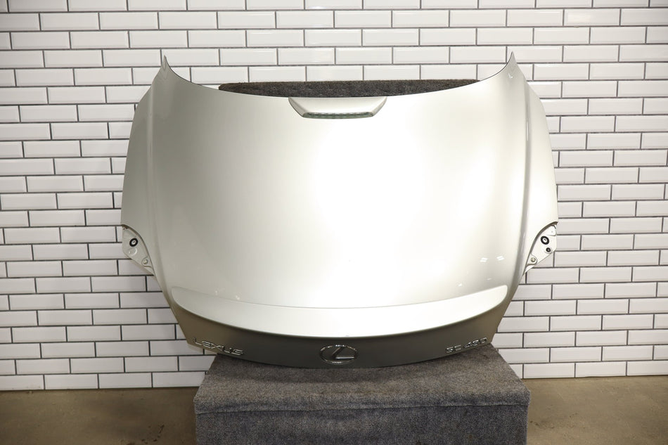 02-10 Lexus SC430 Z40 Decklid Silver 1C0 (Spoiler Scrape)