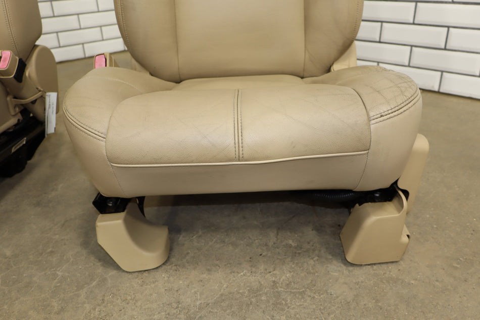 07-10 Chevy Tahoe Pair Front Seats Light Cashmere Leather Power