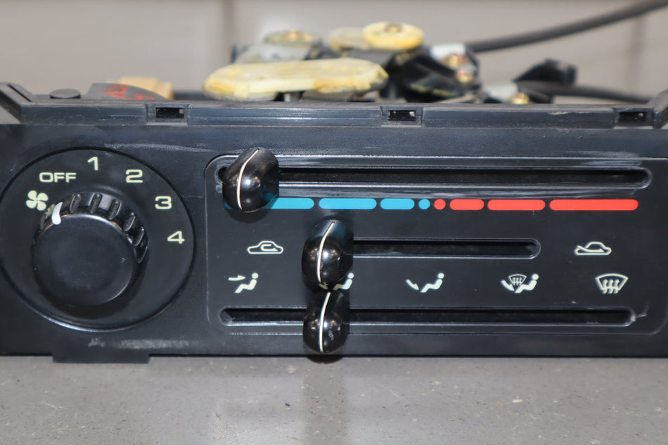 1990-1994 Mazda MX-5 Climate Control W/ A/C