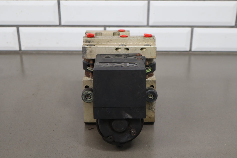 1994-1996 Cadillac Fleetwood ABS Brake Unit OEM