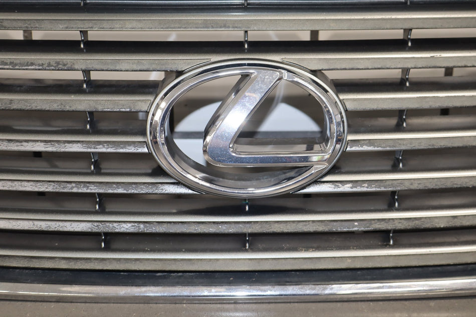 2004-2006 Lexus LS430 Grille OEM