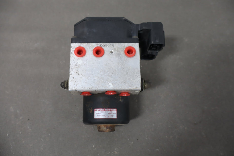 2002 Toyota MR2 ABS Brake Unit OEM