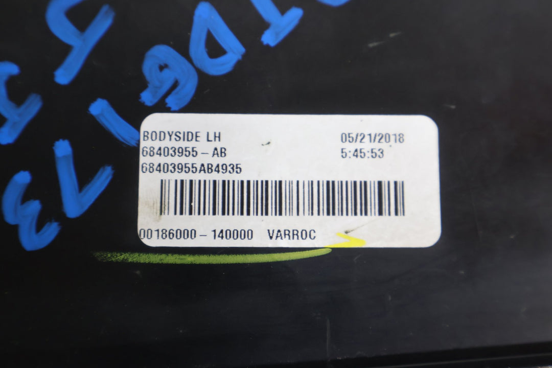 https://dvyuexp86pxrj.cloudfront.net/afb4b39b-4871-415e-a25a-a49131a4a926/69E345D1-7620-4A8C-9744-B0C5117E5266/web_934e4f57-d9d2-401e-bc7f-e7aeac767553.jpg