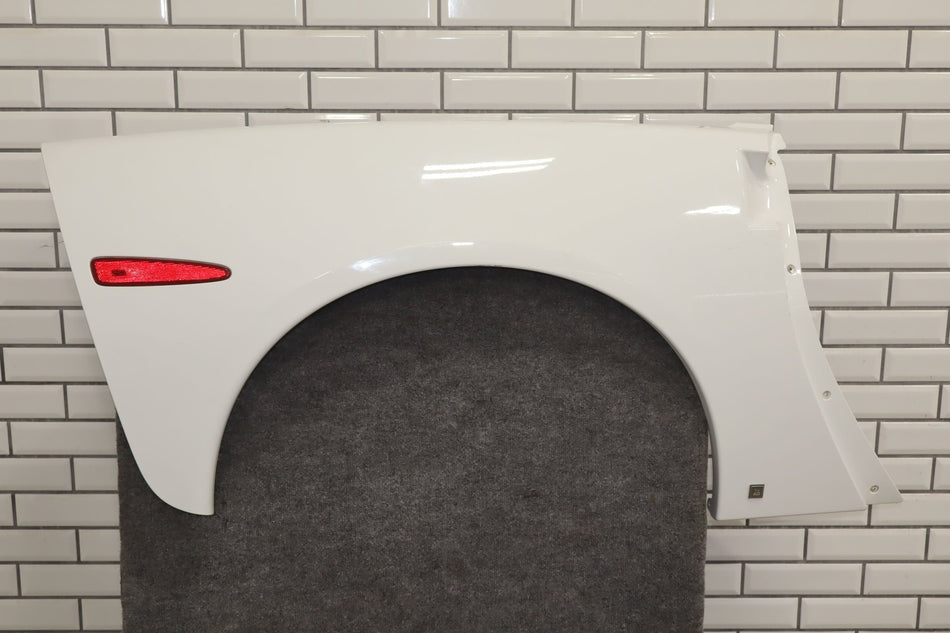 2005-2009 Chevrolet Corvette Right Quarter Panel 20972886 OEM