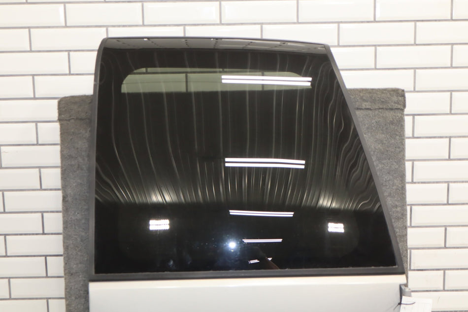 99-00 Yukon Denali Escalade (GMT400) RH Rear Barn Door Silvermist 17