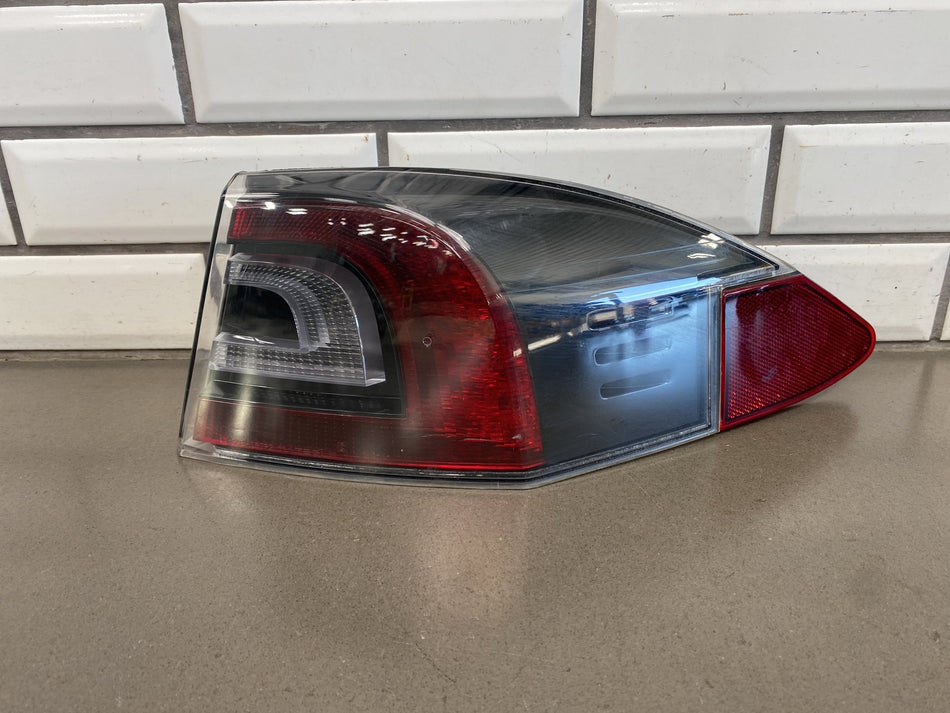12-20 OEM Tesla Model S Rear Right Passenger Outer Tail Light Lamp