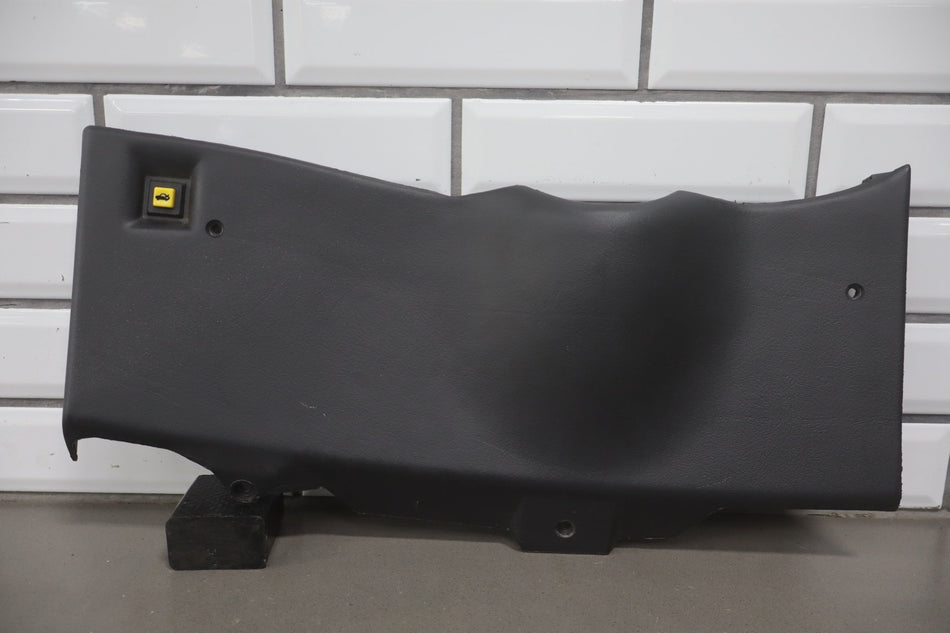 2000-2002 Chevrolet Camaro Pontiac Firebird- Knee Pad Ebony