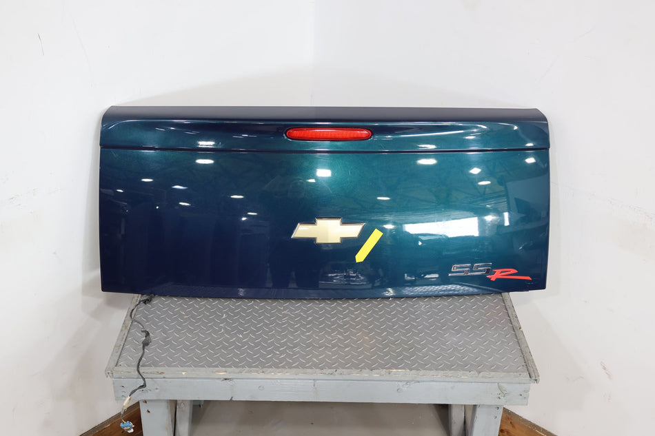 2006 Chevrolet SSR- Decklid/Tailgate