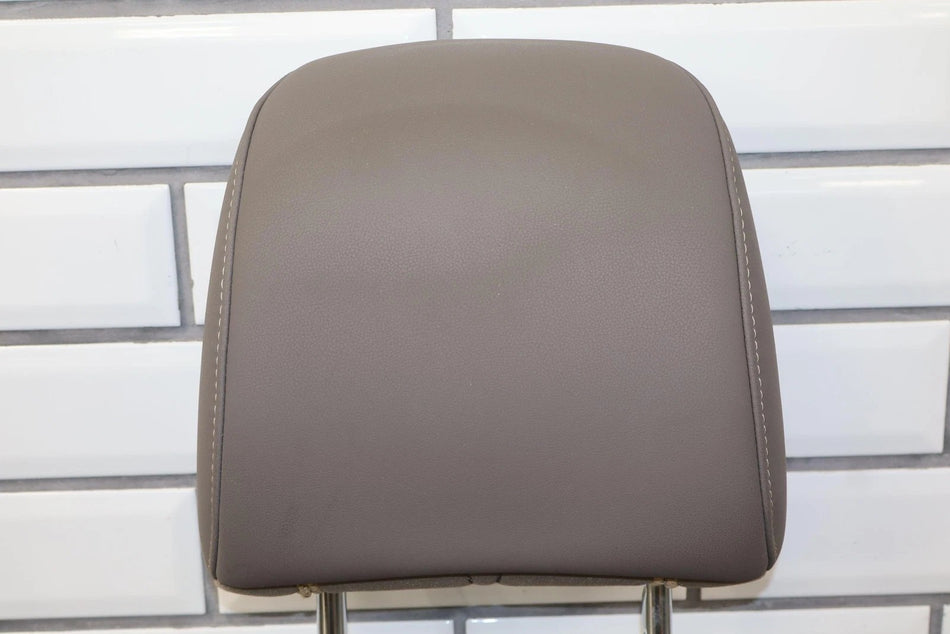 Headrest, 2019, Lexus, GX460