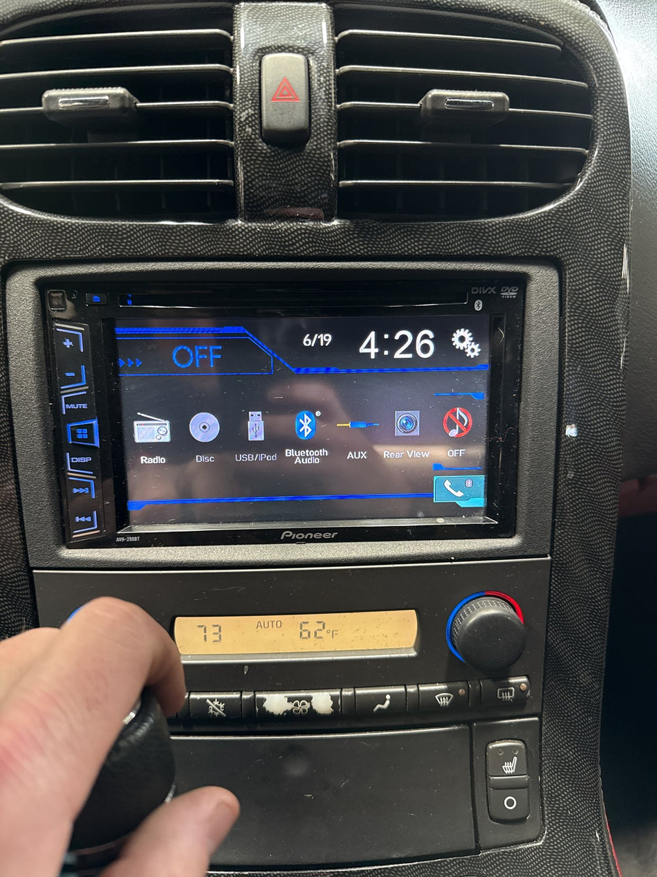 2005-2006 Chevrolet Corvette C6 AM FM 6-Disc CD Radio OEM