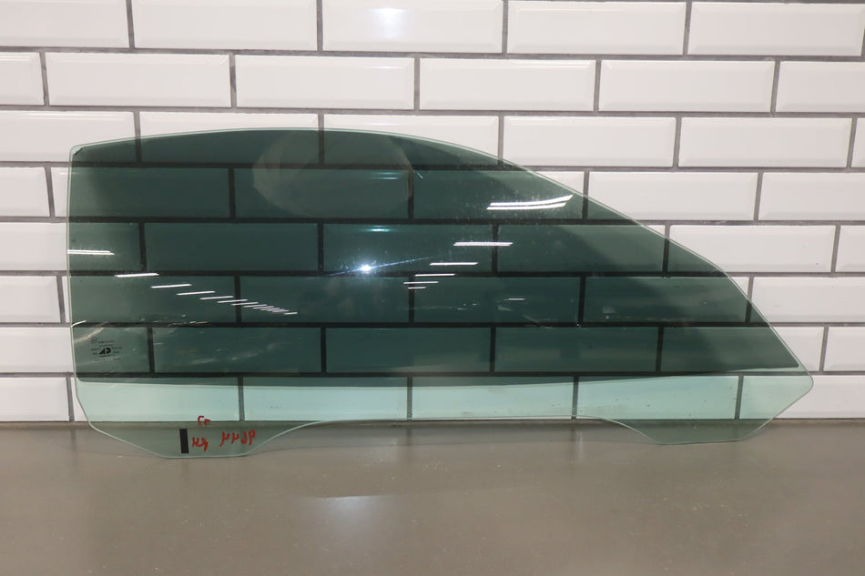 1997-2004 Chevrolet Corvette C5 Right Psssenger Door Window 10403189
