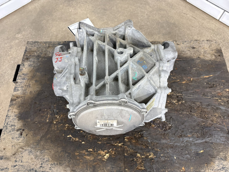 06-07 Chevy Corvette C6 Automatic Rear Differential Carrier 2.56 Ratio 24235244
