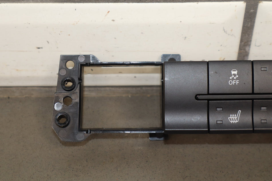 13-18 Ram 1500 Heated Vent Seat Switch Panel Tow Haul OEM
