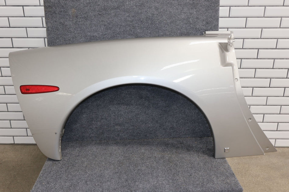 2005-2013 Chevrolet Corvette Right Quarter Panel Silver 67U