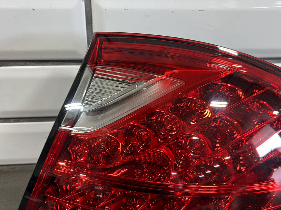 2011-2014 Porsche Cayenne Right Tail Light OEM