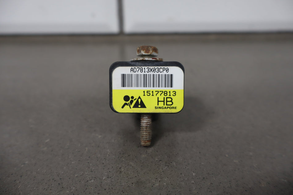 2003-2004 Hummer H2- Front Bumper Sensor 15177813