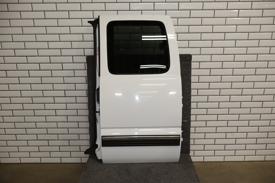 01-07 Chevy GMC Silverado Sierra GMT800 Extneded Cab Left Rear Door Summit White 50