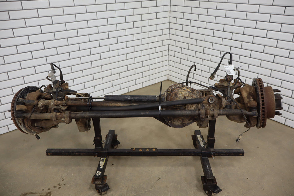 2005-2007 Ford F-250 Super Duty Front Axle Assembly 5C3Z3010AA OEM