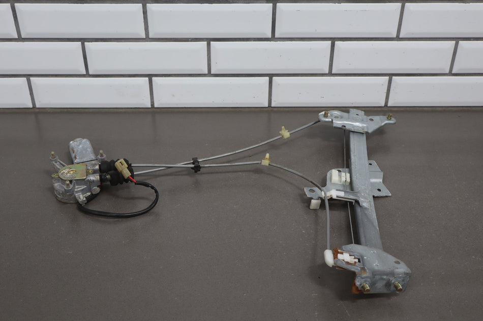 1990-1997 Mazda MX-5 Miata Right Front Door Regulator NA0258560L OEM