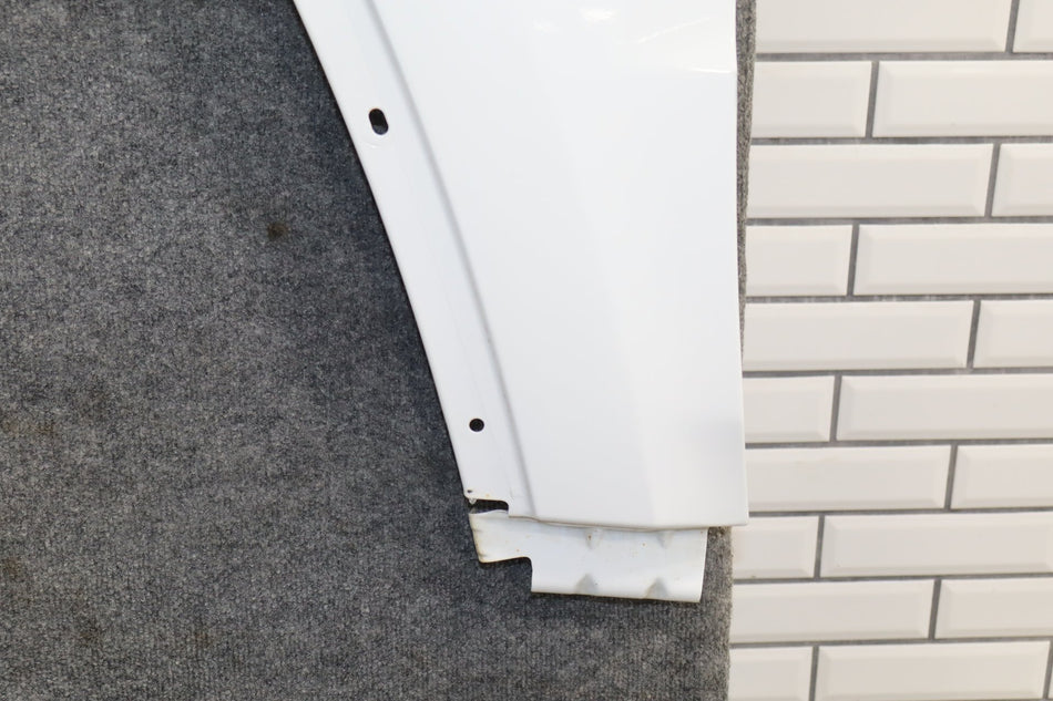 14-16 Jeep Grand Cherokee Limited Left Fender (Bright White PW7)
