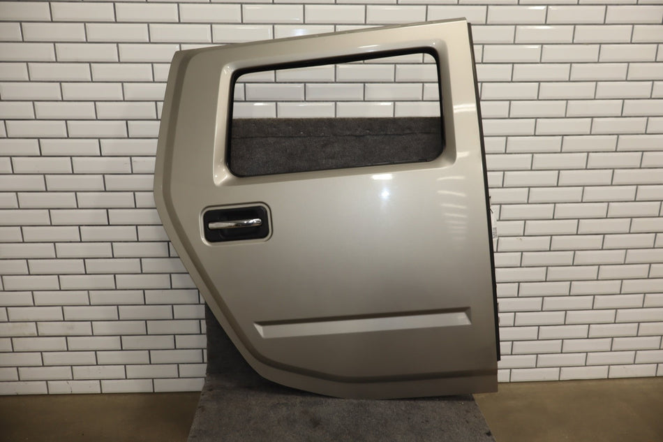 2003-2009 Hummer H2 Right Rear Door Pewter Metallic ( 11 ) 10396626