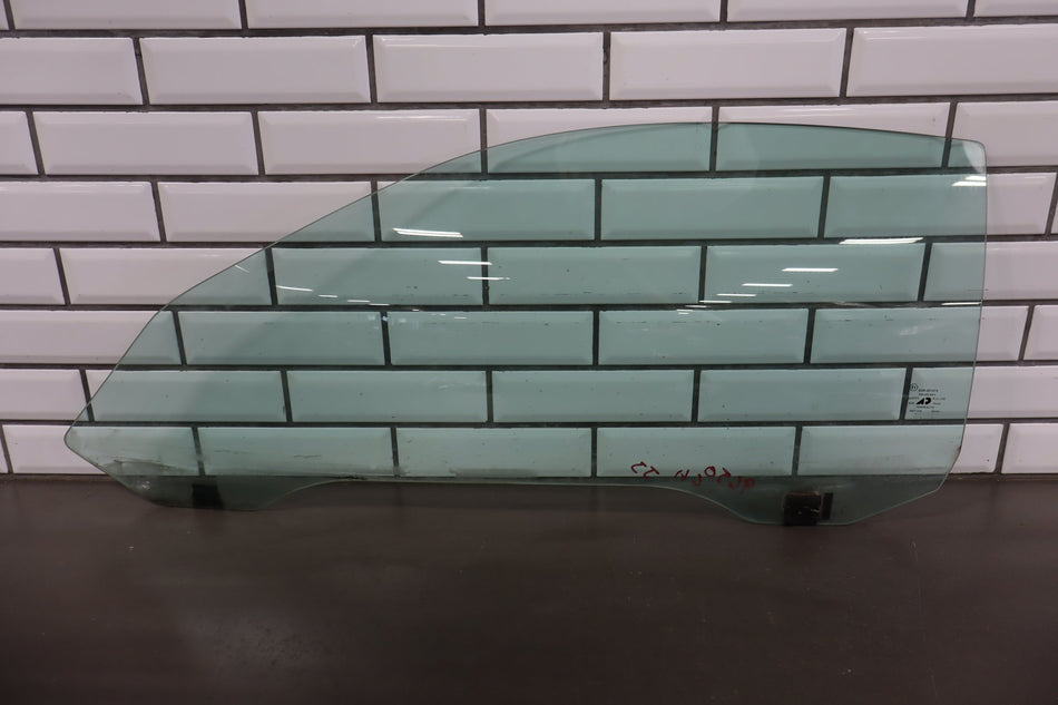 1997-2004 Chevrolet Corvette Left Front Door Window 10403190 OEM