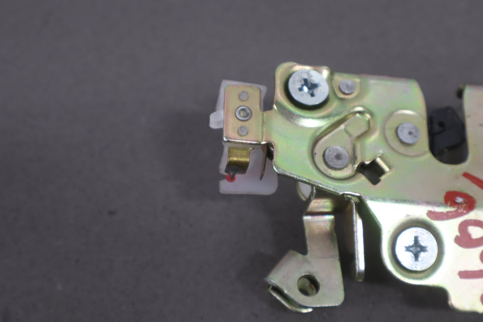 1996 Honda Civic del Sol EH eh6- Lid Latch
