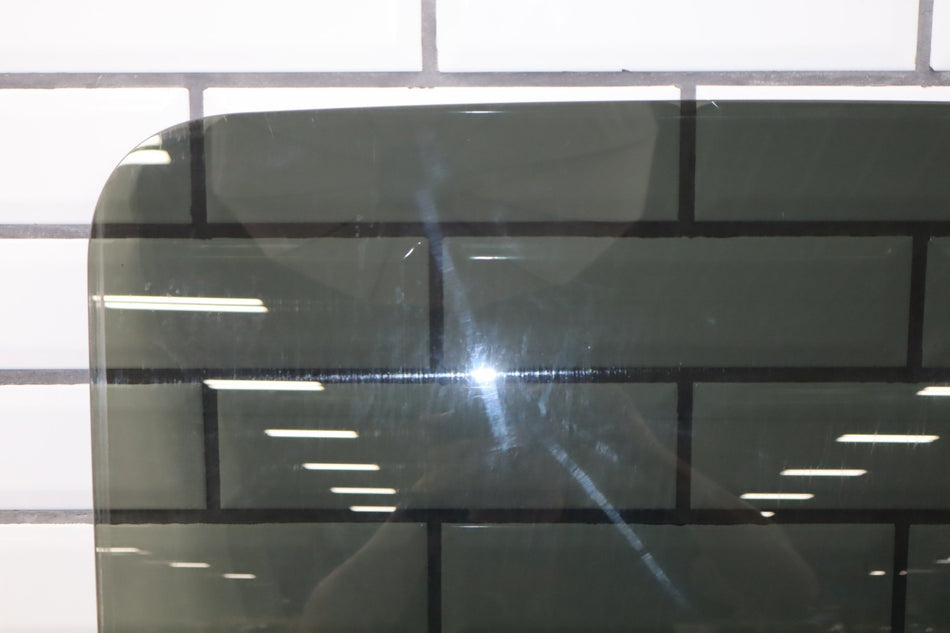 2007-2014 Chevrolet Suburban 1500 Left Rear Door Window 15175371 OEM