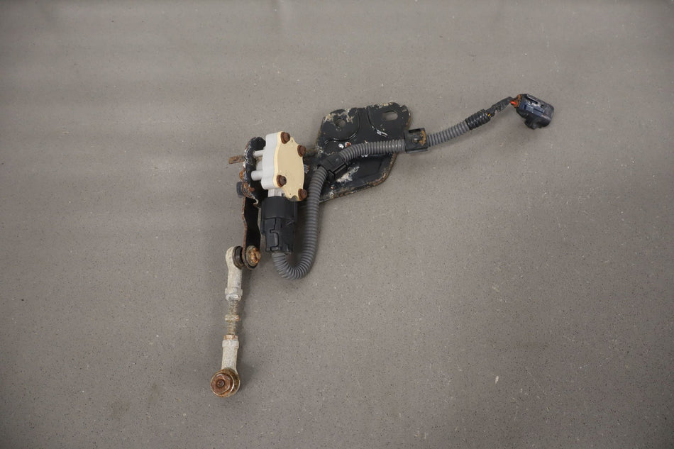 2003 Lexus GX470- Suspension Sensor