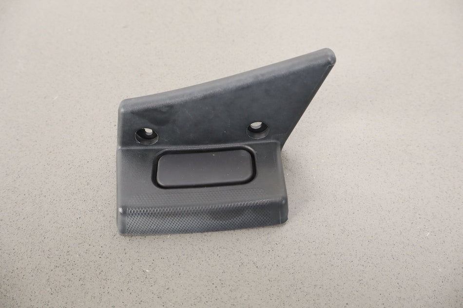 2014 Chevrolet Corvette- Right Front Door Handle