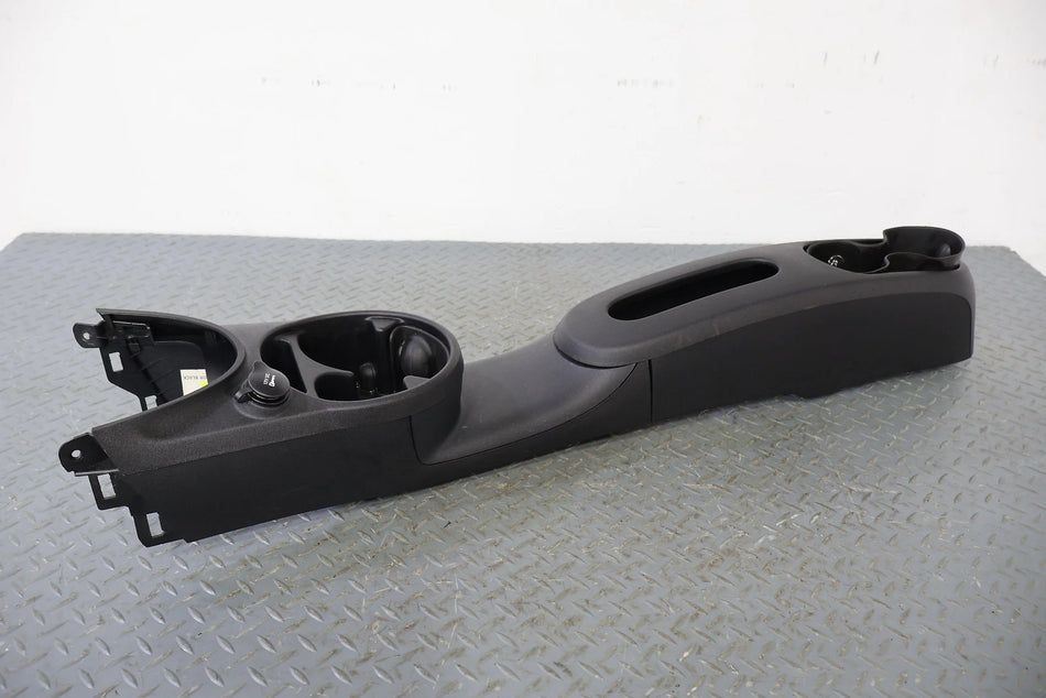 2012 Fiat 500- Front Console