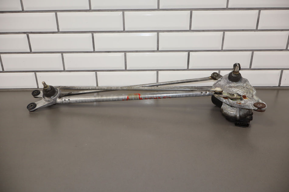 2005 Cadillac XLR Wiper Linkage OEM