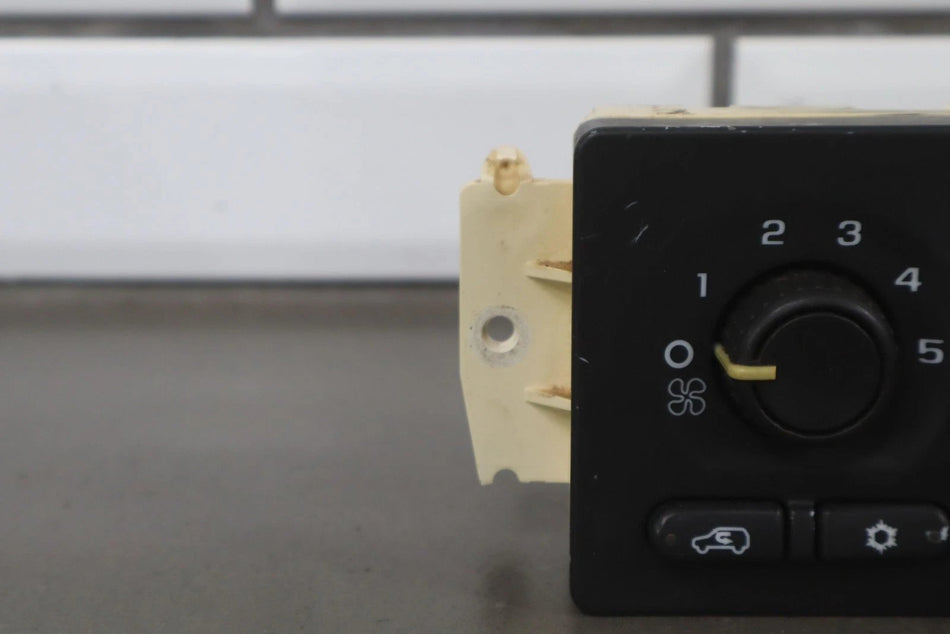 Heater/AC Controls, 2004, Chevrolet, Silverado 1500