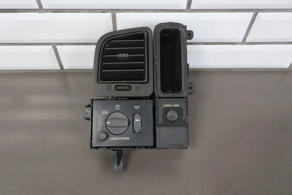 2002 GMC Sierra 2500- Headlight Switch