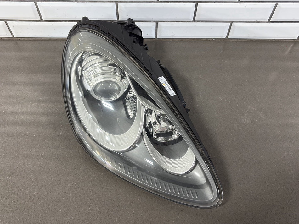 2011-2014 Porsche Cayenne Right Headlamp OEM