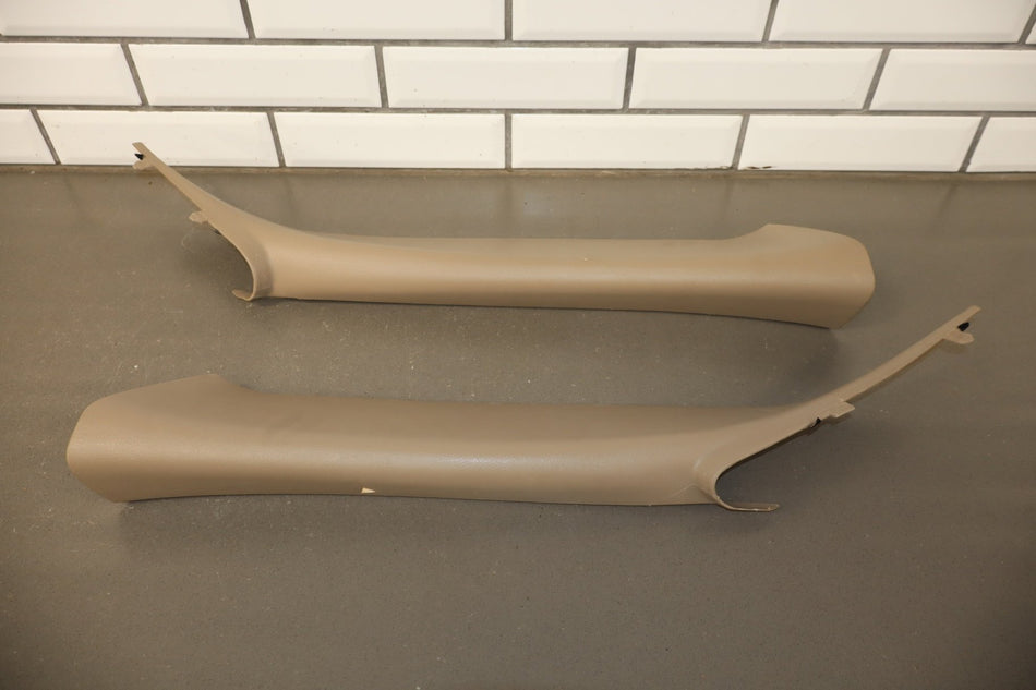 99-07 Chevy GMC Silverado Sierra SUV GMT800 A Pillar Trims Light Neutral