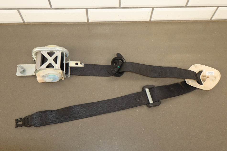 2012-2016 Tesla Model S Right Front Seat Belt Retractor Black