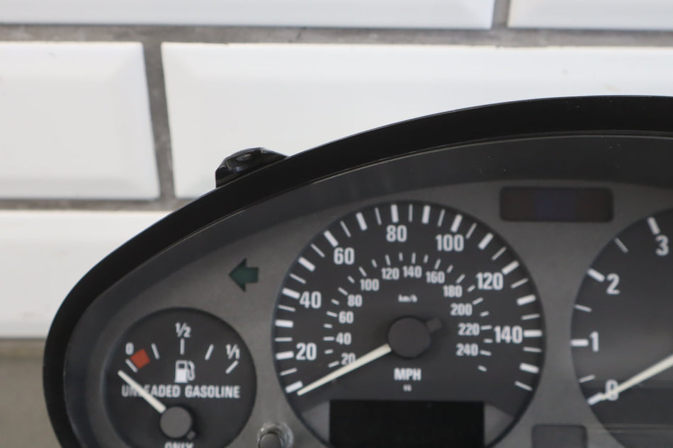 1998 BMW Z3 1.9i Speedometer 257550 Miles
